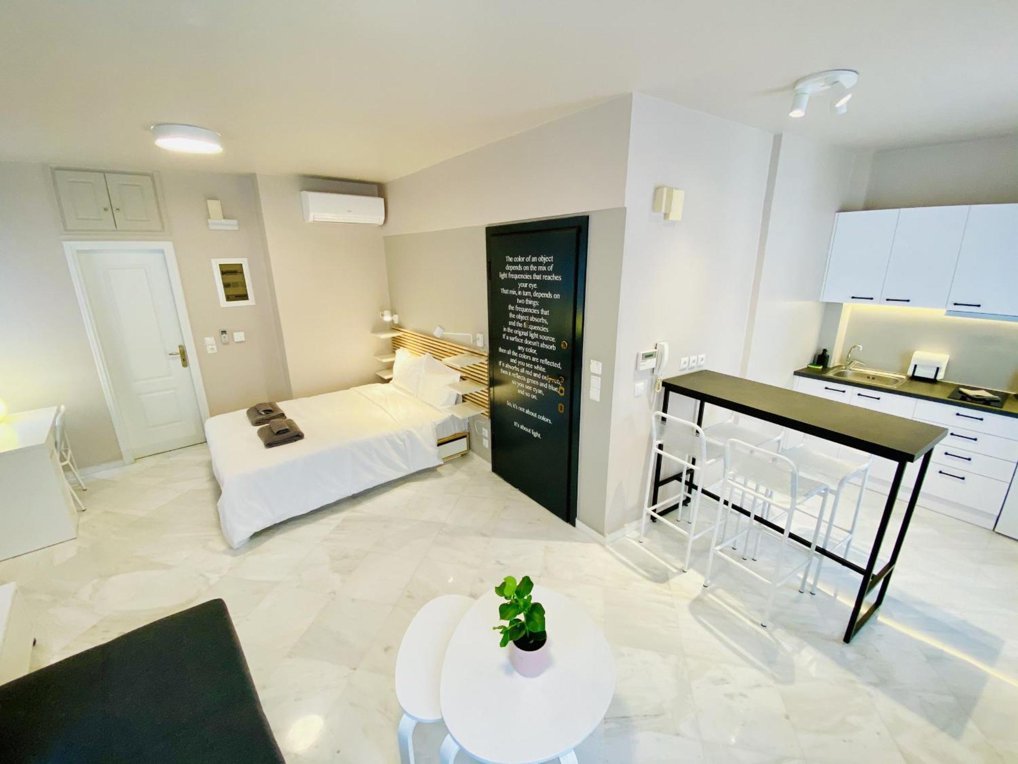 Luxury Studio In Historical Center, Syntagma-Plaka Афины Экстерьер фото